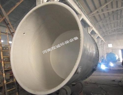 雙誠化工儲罐與塑料水箱之間有什么關系?